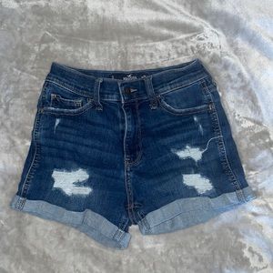 Hollister High Rise Ripped Dark Wash Denim Shorts Size 3/w26